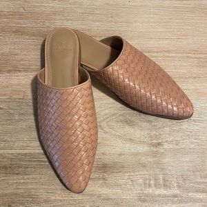 NEVER WORN Marc Fisher Mule Flats